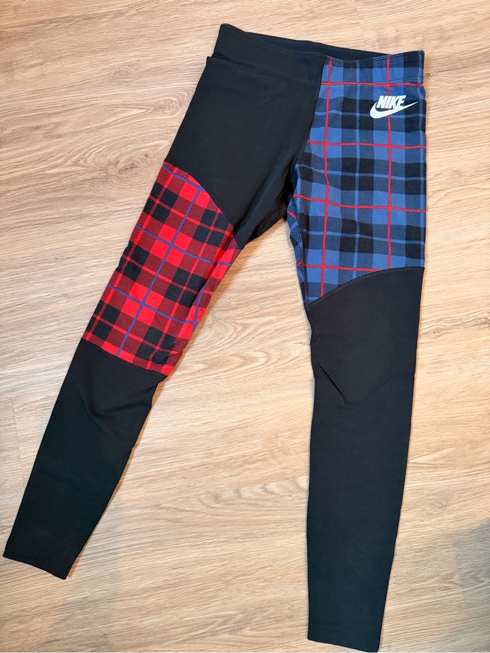 NIKE - Black Leggings with Red & Blue Plaid Panels